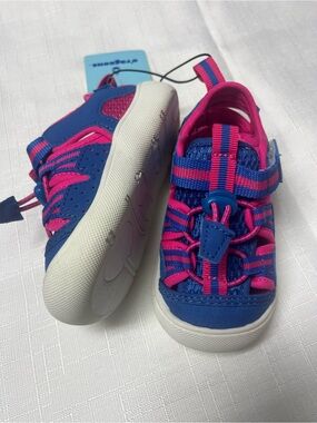 Kids Blue & Pink Water Shoes with Secure Bungee Closure